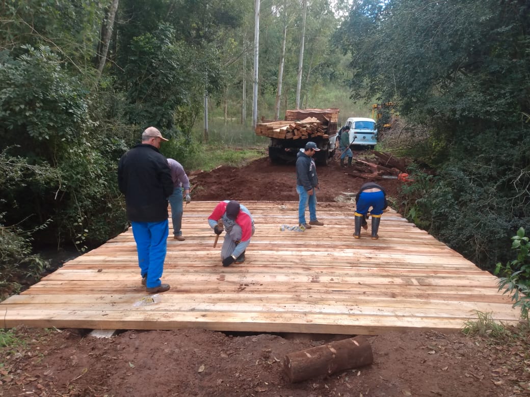 SECRETARIA DE OBRAS INTENSIFICA TRABALHOS NA CIDADE E INTERIOR